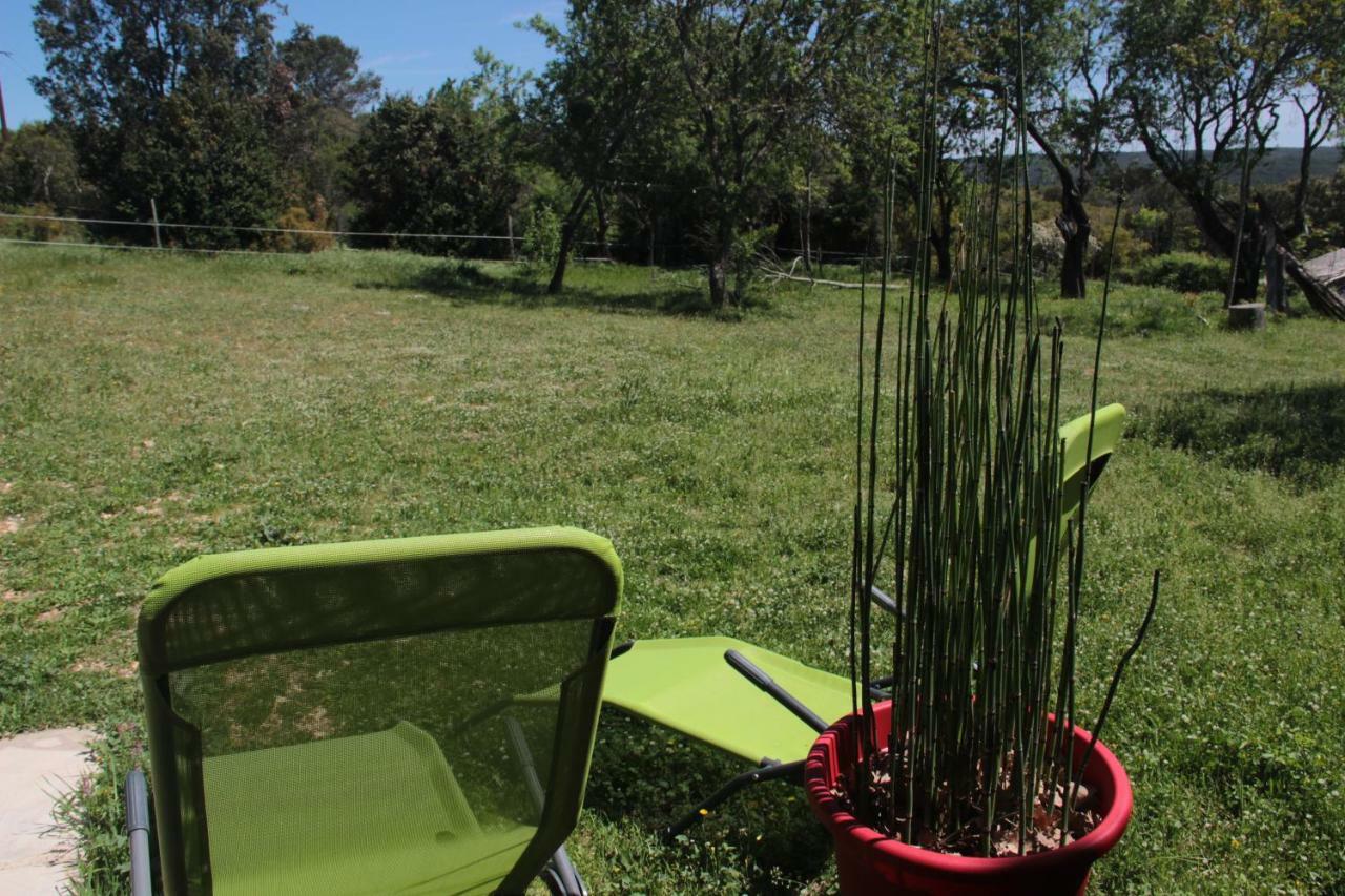 Studio Gard Calme Et Nature Russan Exterior foto