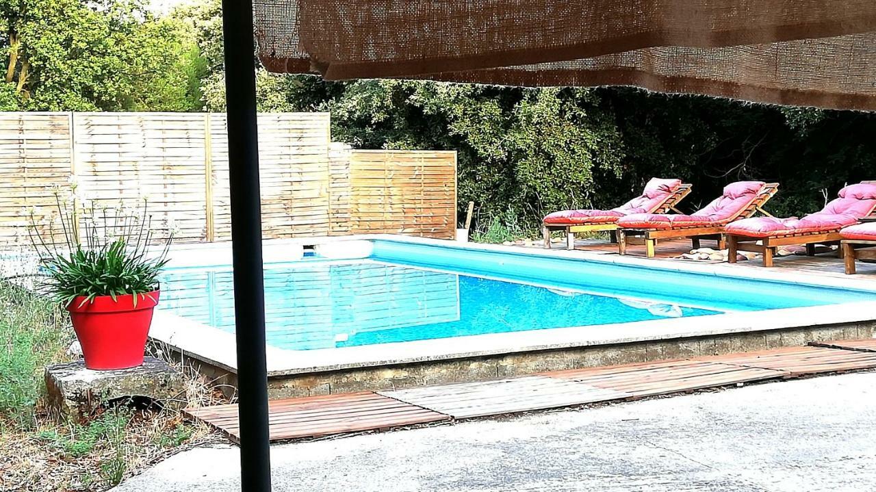 Studio Gard Calme Et Nature Russan Exterior foto